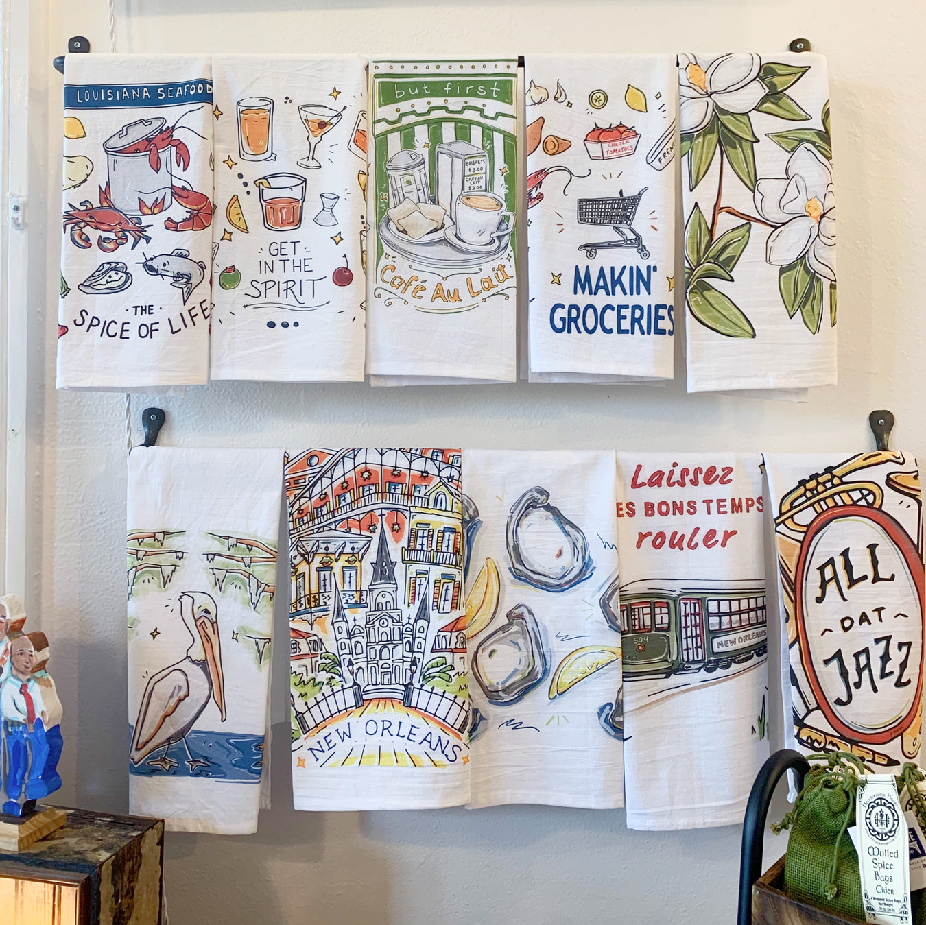 New Orleans Southern Gift Shop for Kitchen Tea Towel and Dish Towels