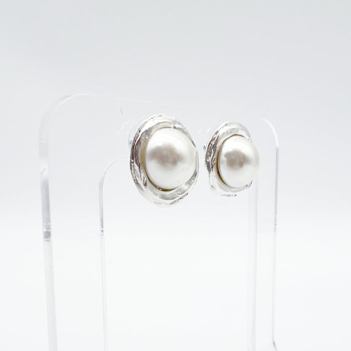 Round Silver Pearl Studs