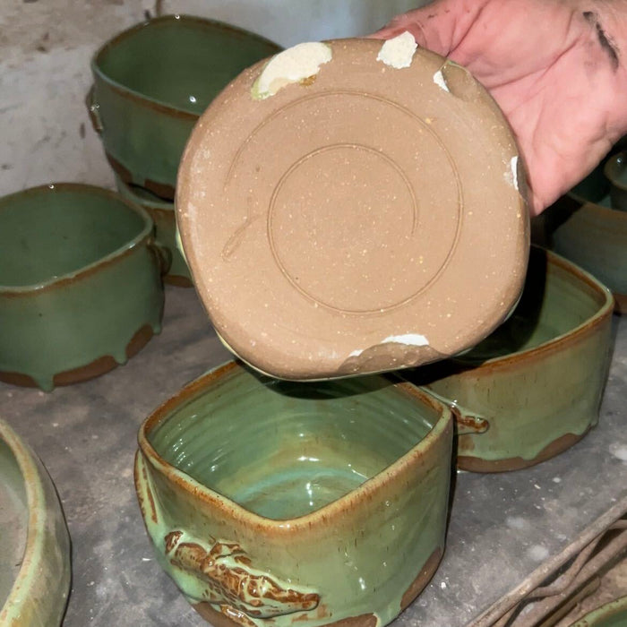 Seconds Sale: Alligator Bowl