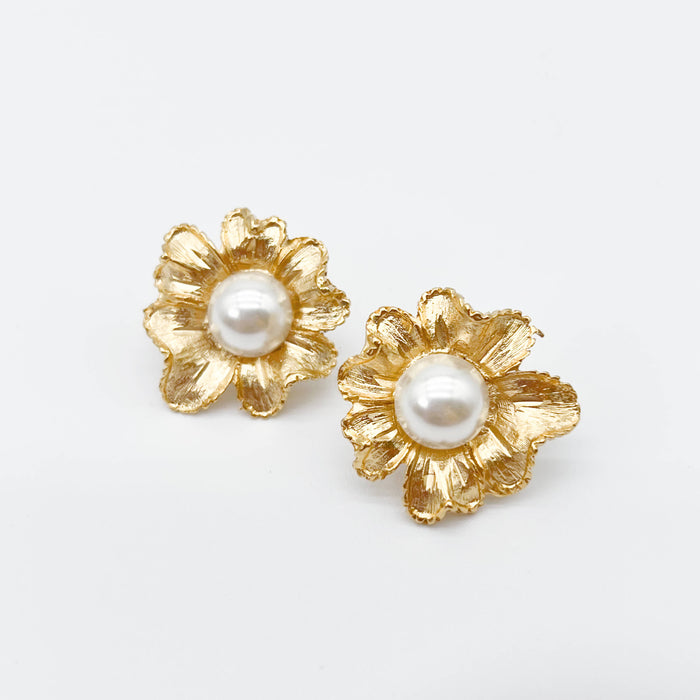 Marigold Pearl Studs