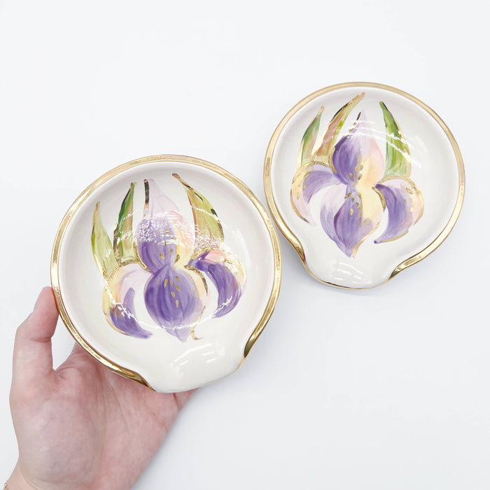 Round Spoon Rest: Iris