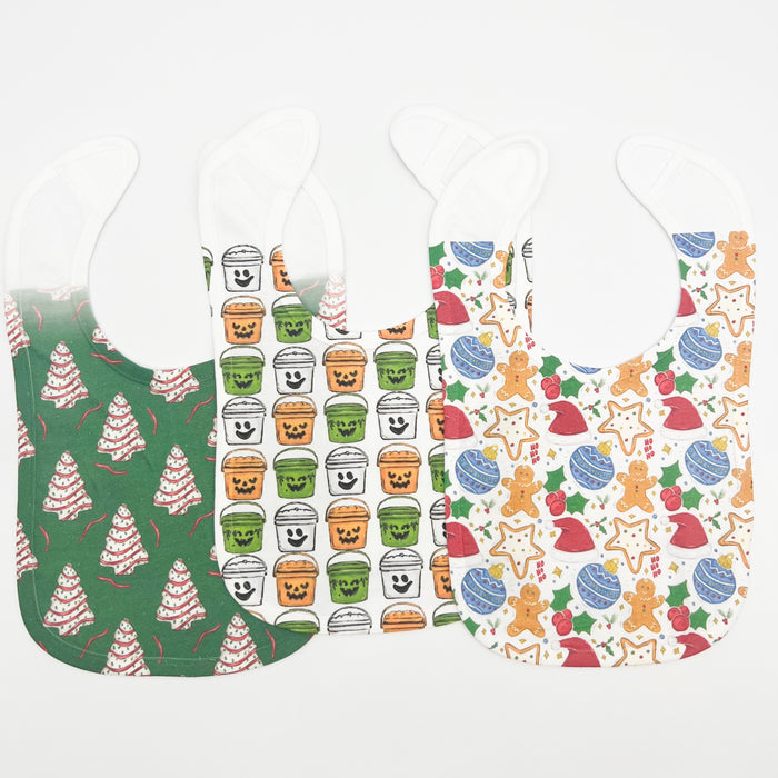 Christmas Cakes Bib