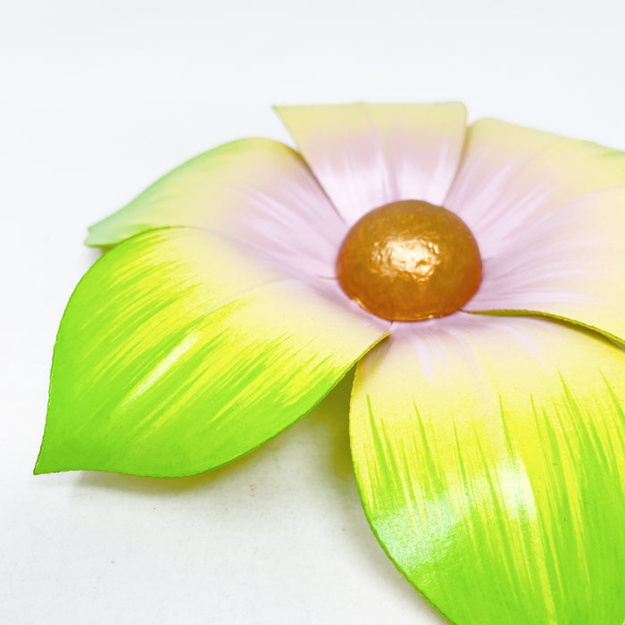 Calliope Green Carnival Flower