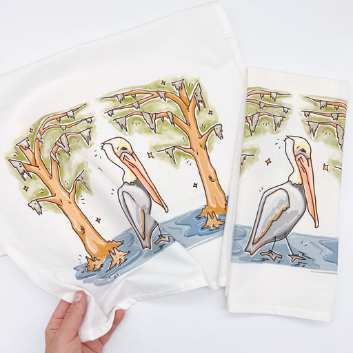 Pelican Towel, Pelicans, cute pelican, New Orleans Towel, Home Malone, Local Life Linens