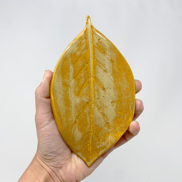 Ceramic Leaf Dish